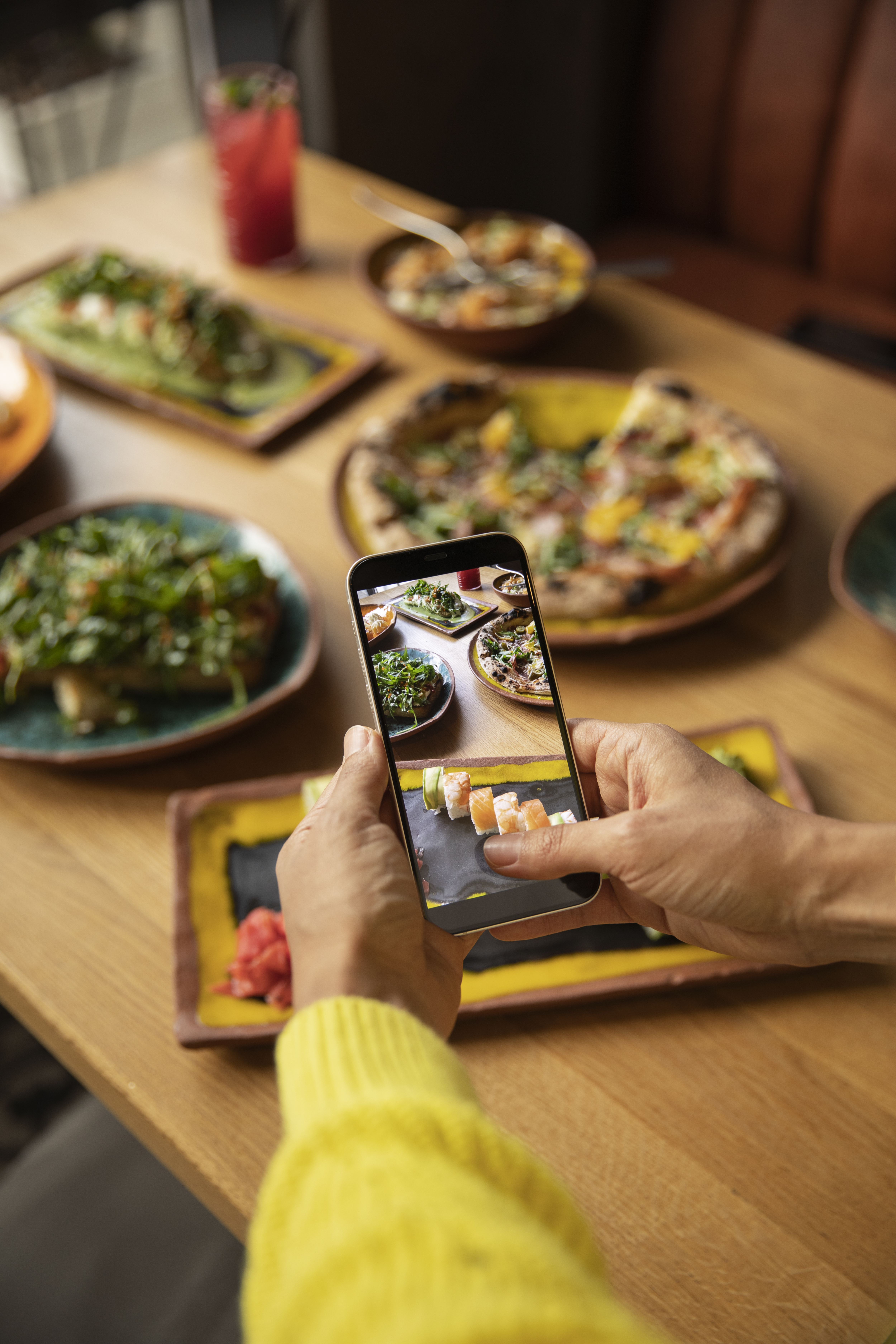 Online Kurukshetra Food Guide featuring top dining and lodging choices in the city.