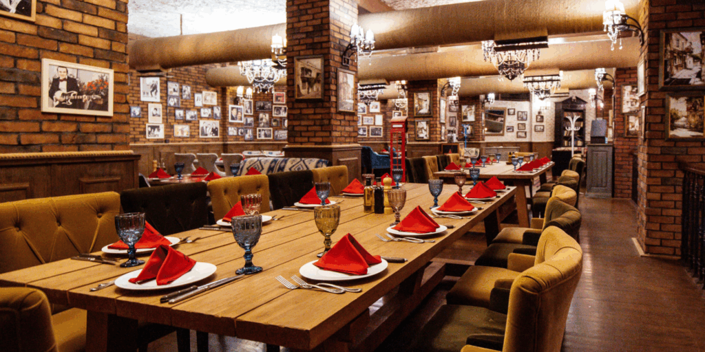 Discover the Top 10 Eateries in Kurukshetra serving delicious local food, snacks, and family dining experiences.